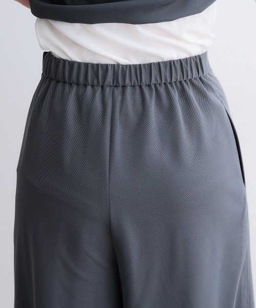 Callarus(カラルス)の「アシメテーラードデザインブラウス+チュールレイヤードデザインパンツセットアップドレス〔Callarus〕(パンツドレス・レディース・ブラウン/チャコール/ブラック・M/L/LL/3L)」の14枚目の写真