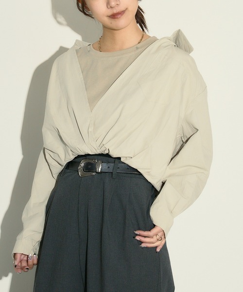 H.TOKYO(エイチトウキョウ)の「ドッキングレイヤード・カシュクールショートブラウス(シャツ/ブラウス・レディース・ベージュ/オフホワイト・FREE)」の16枚目の写真