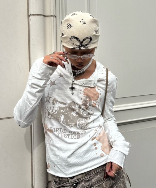 Never mind the XU（ネバーマインドザエックスユー）の「【Never mind the XU】paint graphic henley long sleeve / 【ネバーマインド ザ エックスユー】ペイントグラフィックヘンリーロンT（Tシャツ/カットソー・メンズ・ホワイト・M）」の16枚目の写真