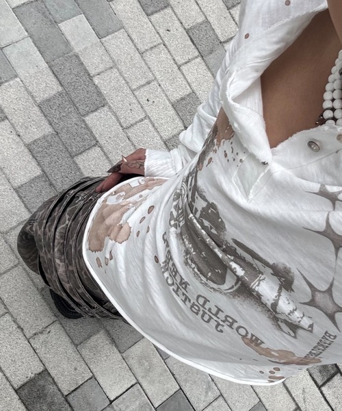 Never mind the XU（ネバーマインドザエックスユー）の「【Never mind the XU】paint graphic henley long sleeve / 【ネバーマインド ザ エックスユー】ペイントグラフィックヘンリーロンT（Tシャツ/カットソー・メンズ・ホワイト・M）」の9枚目の写真