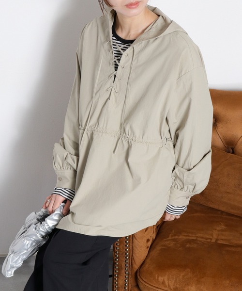 cepo（セポ）の「レースアップフードシャツ（シャツ/ブラウス・レディース・ベージュ/オフホワイト/オリーブ・M）」の3枚目の写真