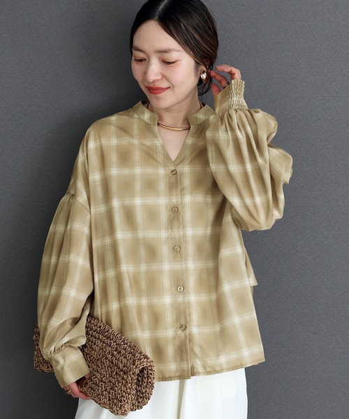 Aletta vita（アレッタビータ）の「シアーチェックバックフリルブラウス（シャツ/ブラウス・レディース・ベージュ/チャコール・M）」の20枚目の写真