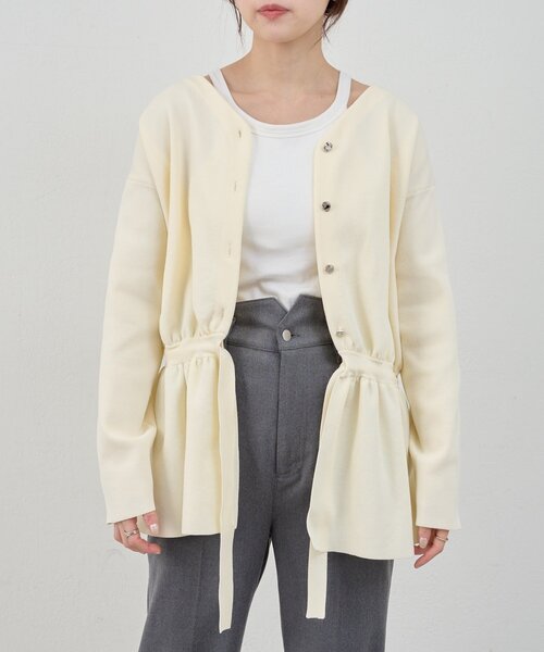 SHENERY（シーナリー）の「3WAYペプラムカーディガン（カーディガン/ボレロ・レディース・ブラック/パープル/オフホワイト・FREE）」の21枚目の写真