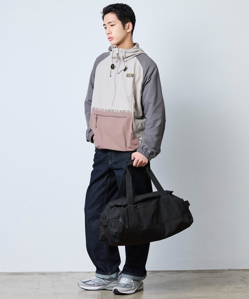 L.L.Bean(エルエルビーン)の「アドベンチャー・ダッフル、ミディアム 35L(ボストンバッグ・レディース・ブルーグリーン/レッド系/ネイビー/ブラック/グリーン・ONE SIZE)」の18枚目の写真