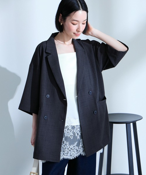 Aunely（オーネリー）の「【Aunely】すぐサラ リネンタッチ ひんやり 半袖 シャツジャケット / マシンウォッシャブル ＜YOSOOIシリーズ＞（テーラードジャケット・レディース・ブラック/ライトベージュ/ブラウン/ネイビー/ネイビー系/グレー・L/M）」の2枚目の写真