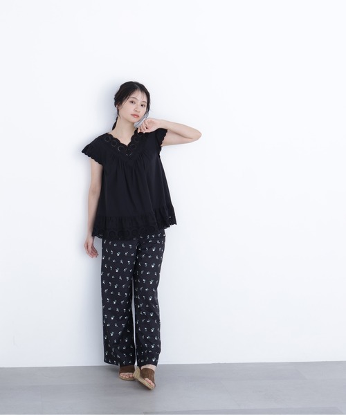 N.(N. Natural Beauty Basic)(エヌエヌナチュラルビューティーベーシック)の「コットン刺繍ブラウス(シャツ/ブラウス・レディース・ブラック/オフホワイト/レッド/ピンク・フリ-)」の22枚目の写真
