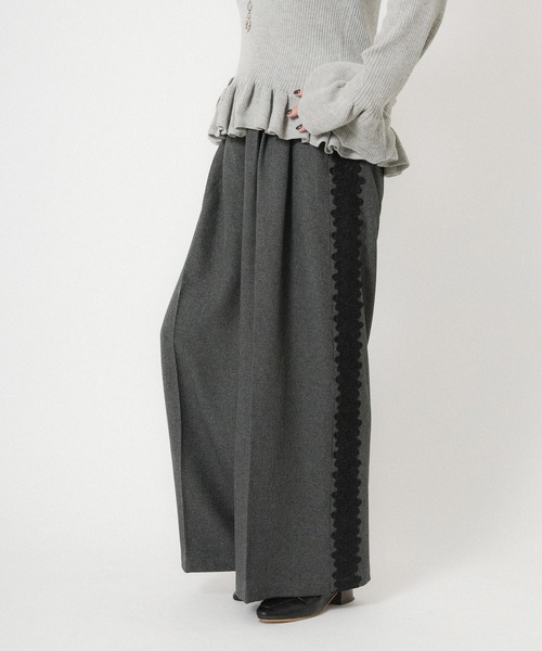 Floran（フローラン）の「ストレッチサイドレースパンツ（スラックス・レディース・ベージュ/グレー/ブラック・FREE）」の14枚目の写真