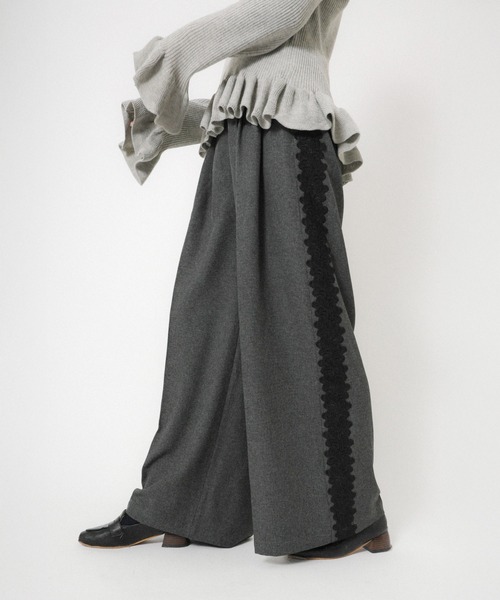 Floran（フローラン）の「ストレッチサイドレースパンツ（スラックス・レディース・ベージュ/グレー/ブラック・FREE）」の13枚目の写真