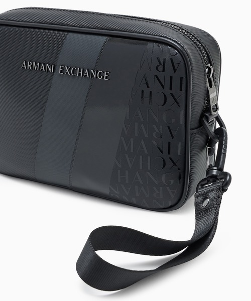 ARMANI EXCHANGE（アルマーニエクスチェンジ）の「【A|X アルマーニ エクスチェンジ】＜オンライン限定＞モノグラム×ストライプ ポーチ/セカンドバッグ（ポーチ・メンズ・スミクロ・FREE）」の4枚目の写真