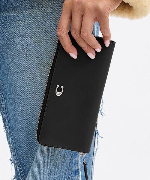 エッセンシャル スリム アコーディオン ジップ ウォレット（財布