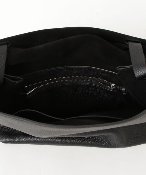 rehacer(レアセル)の「rehacer : One Hand Leather Bag / ワンハンドレザーバッグ(ショルダーバッグ・レディース・ブラック・FREE)」の4枚目の写真