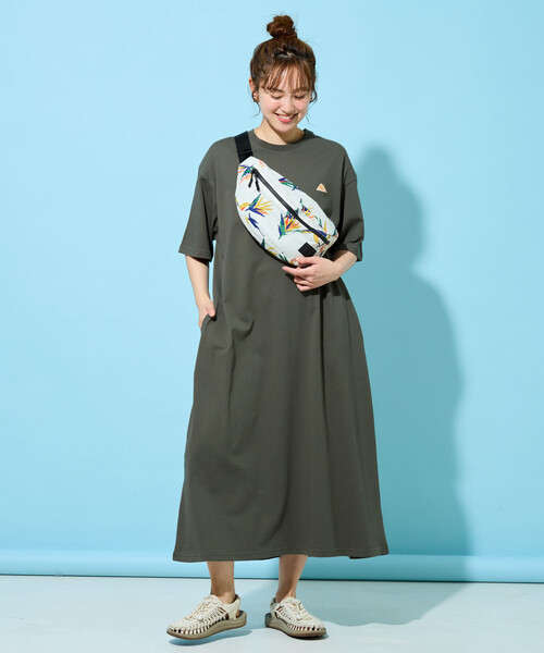 FREAK'S STORE(フリークスストア)の「限定展開 KELTY × FREAK'S STORE/ケルティ 別注 半袖 Tシャツワンピース(接触冷感・吸水速乾・UVカット・遮熱)(ワンピース・レディース・ピンク/ブラック/オリーブ/チャコール/ベージュ/オフホワイト/グレー・MEDIUM/SMALL)」の6枚目の写真