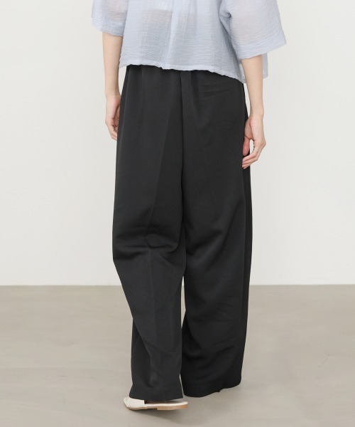 Bab（バブ）の「【サイズ展開あり】ツータックワイドパンツ（その他パンツ・レディース・ライトブルー/ブラック/アイボリー・S/M/L）」の6枚目の写真