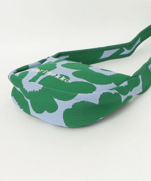 marimekko(マリメッコ)の「【ZOZO限定】Unikko / Knitted Crossbody Shoulderbag(ショルダーバッグ・レディース・モスグリーン・FREE)」の7枚目の写真