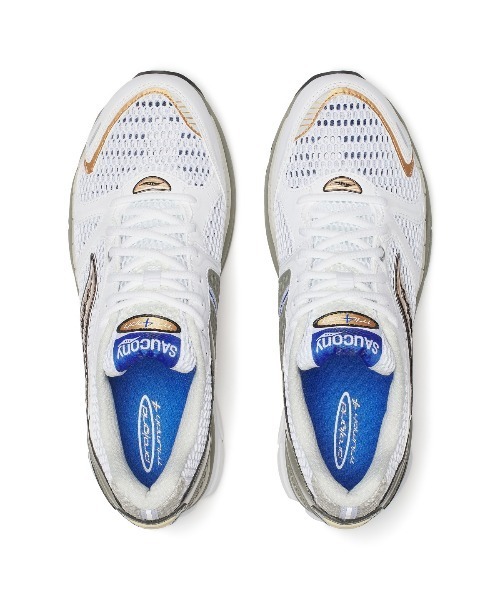 Kinetics(キネティクス)の「Saucony PROGRID TRIUMPH 4(サッカニー プログリッド トライアンフ 4)(スニーカー・メンズ・ホワイト系/ブラック系・28cm/28.5cm/29cm/26cm/26.5cm/27cm/27.5cm)」の6枚目の写真
