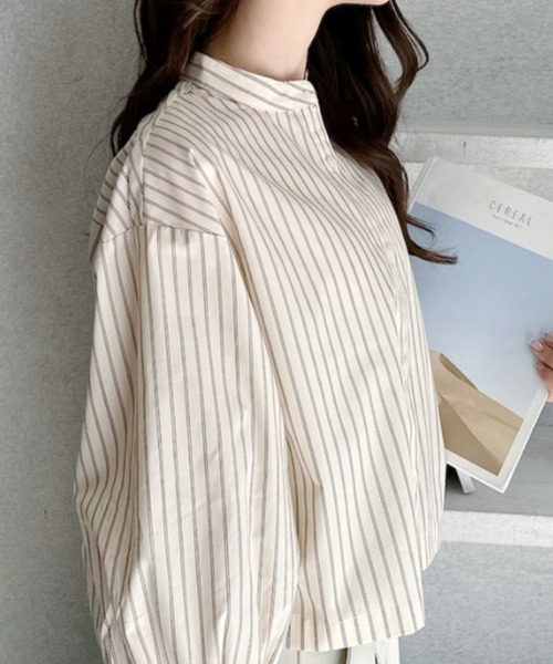 umune（ウムネ）の「ストライプシャツ バックシャン レースアップ バックリボン 半袖 クロップド丈 ショート丈 スタンドカラー カジュアル 秋 冬（シャツ/ブラウス・レディース・サックスブルー/ネイビー・FREE）」の9枚目の写真