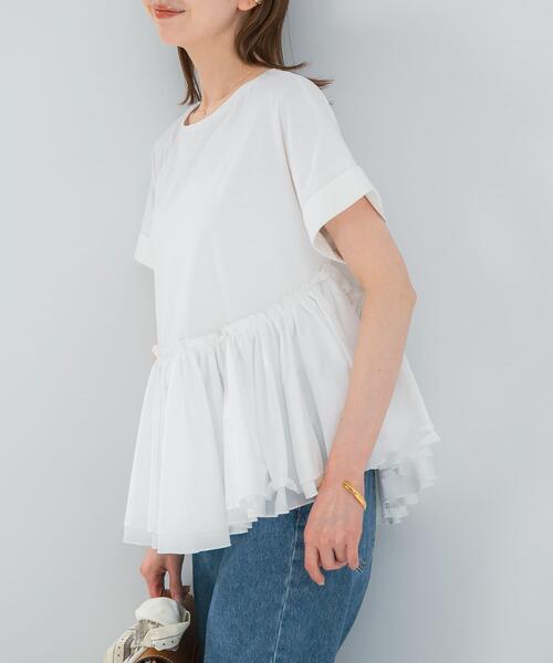 URBAN RESEARCH ROSSO WOMEN（アーバンリサーチ　ロッソ）の「タフタドッキングティアードTEEブラウス（Tシャツ/カットソー・レディース・ブラック/ライトカーキ/オフホワイト・FREE）」の21枚目の写真