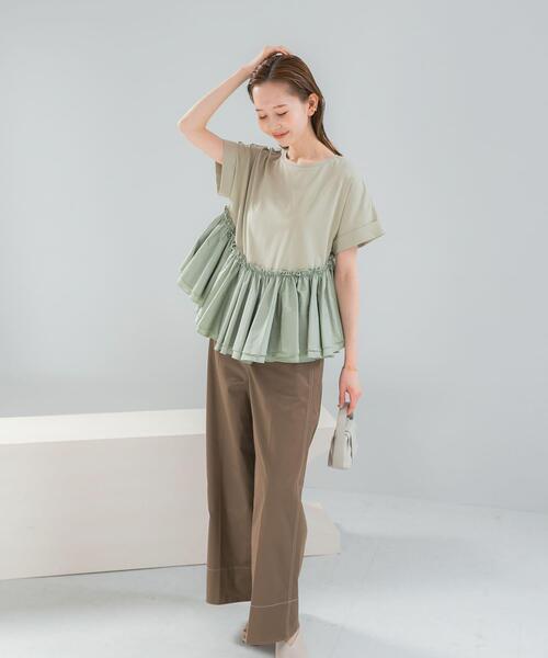 URBAN RESEARCH ROSSO WOMEN（アーバンリサーチ　ロッソ）の「タフタドッキングティアードTEEブラウス（Tシャツ/カットソー・レディース・ブラック/ライトカーキ/オフホワイト・FREE）」の7枚目の写真
