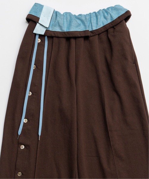 MAISON SPECIAL(メゾンスペシャル)の「Button Slit Turn-Back Sweat Pants/ボタンスリットターンバックスウエットパンツ(スウェットパンツ・レディース・ブラウン/ホワイト/グレー/ブラック・38/36)」の9枚目の写真