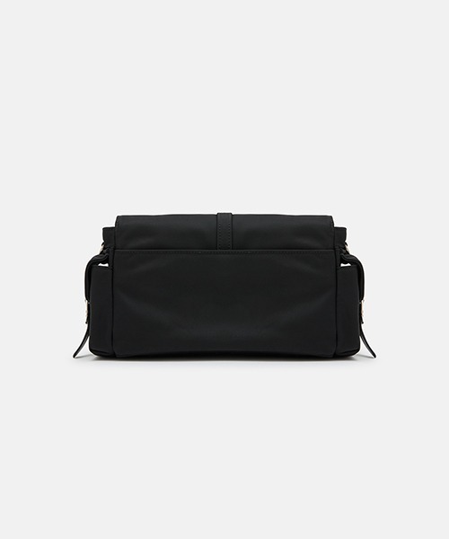 METROCITY（メトロシティ）の「[26SS]クロスバック ミディアム（ボディバッグ/ウエストポーチ・レディース・ブラック・FREE）」の7枚目の写真