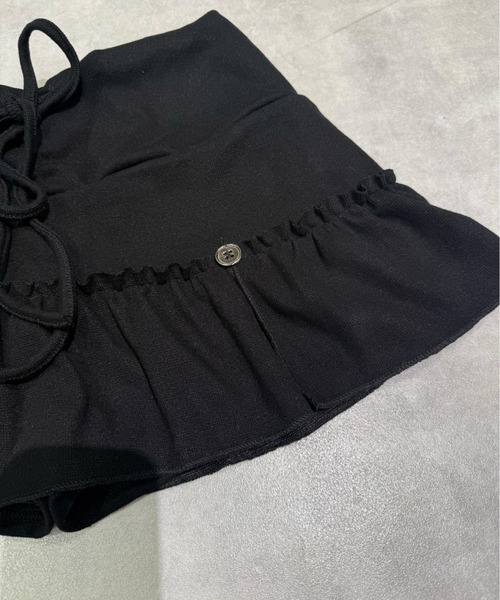 Never mind the XU / Chikashitsu+(ネバーマインド ザ エックスユー / チカシツプラス)の「【nmtc+】border culotte skirt / 【エヌエムティーシープラス】ボーダーキュロットスカート <着用動画あり>(スカート・レディース・グレー/ブラック・ONE SIZE)」の11枚目の写真