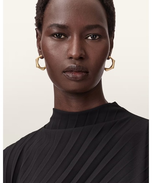 ALLSAINTS(オールセインツ)の「CLARA SMALL HOOP EARRINGS | CLARA スモール フープ イヤリング・ピアス(ピアス(両耳用)・レディース・ゴールド系その他・ONE SIZE)」の2枚目の写真