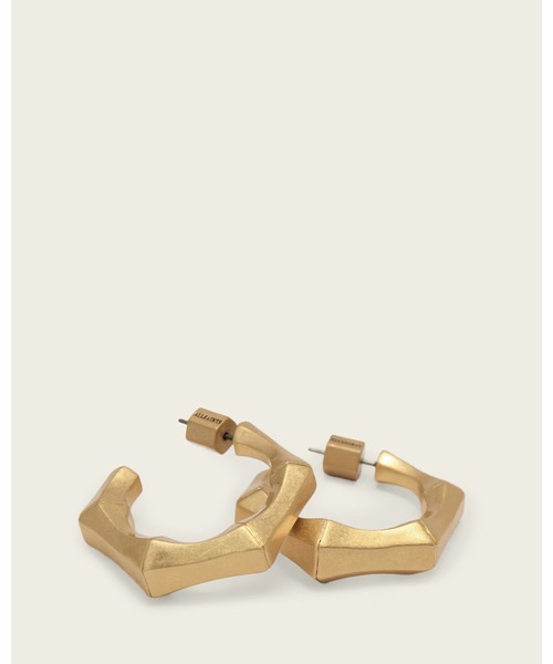 ALLSAINTS(オールセインツ)の「CLARA SMALL HOOP EARRINGS | CLARA スモール フープ イヤリング・ピアス(ピアス(両耳用)・レディース・ゴールド系その他・ONE SIZE)」の4枚目の写真