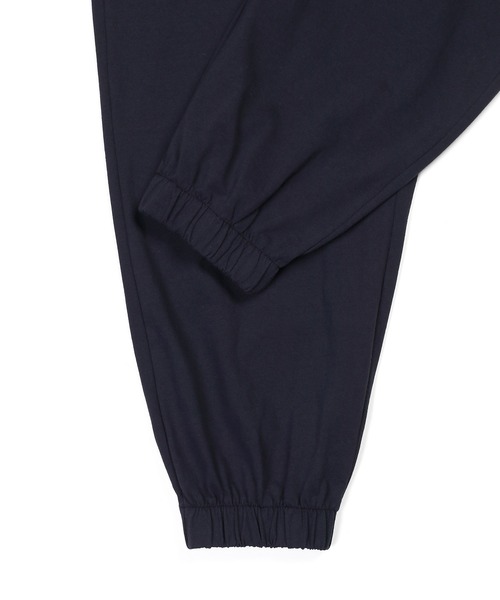The DUFFER of ST.GEORGE（ザダファーオブセントジョージ）の「8oz HEAVY WEIGHT COTTON 'GYM' EASY PANTS：セットアップ対応 ヘビーウェイト ジムパンツ / イージーパンツ / 8オンス / ルーズシルエット（スウェットパンツ・メンズ・ネイビー/ブルーグレー/ブラウン/スミクロ・MEDIUM/X-LARGE/LARGE）」の21枚目の写真
