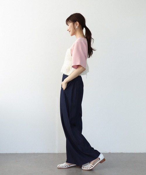 Jines(ジネス)の「テンセルデニム2タックワイドパンツ(デニムパンツ・レディース・インディゴブルー/ライトブルー・38)」の3枚目の写真