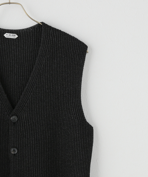 IENA(イエナ)の「PURLAM/プラム AZE Vest ベスト PU126-MVE 01(ベスト・レディース・ブラック・FREE)」の7枚目の写真