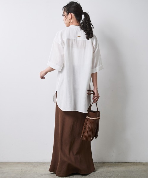 CHIC STYLE（シックスタイル）の「レーヨン麻シャツチュニック＜大きいサイズ有＞シックスタイル（シャツ/ブラウス・レディース・オフホワイト/ブルーグレー・M/L/LL/3L/4L/5L）」の11枚目の写真