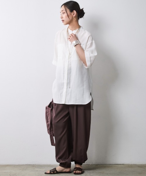 CHIC STYLE（シックスタイル）の「レーヨン麻シャツチュニック＜大きいサイズ有＞シックスタイル（シャツ/ブラウス・レディース・オフホワイト/ブルーグレー・M/L/LL/3L/4L/5L）」の21枚目の写真