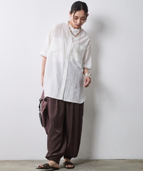 CHIC STYLE（シックスタイル）の「レーヨン麻シャツチュニック＜大きいサイズ有＞シックスタイル（シャツ/ブラウス・レディース・オフホワイト/ブルーグレー・M/L/LL/3L/4L/5L）」の22枚目の写真