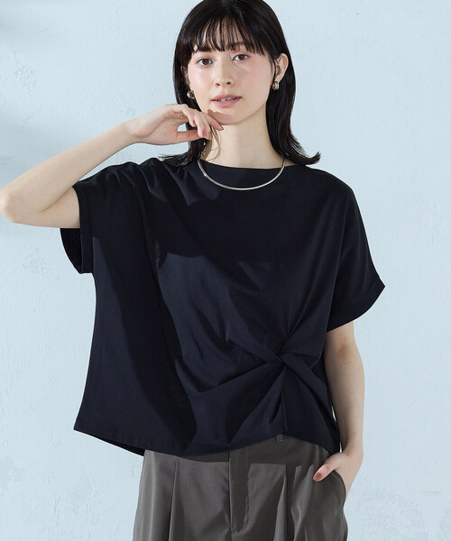 COMME CA ISM(コムサイズム)の「【接触冷感】ツイストタック Tシャツ(Tシャツ/カットソー・レディース・ブラック/オレンジ/ネイビー/ライトグレー/ホワイト・MEDIUM/LARGE)」の21枚目の写真