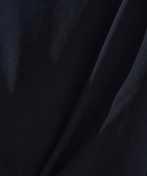 COMME CA ISM(コムサイズム)の「【接触冷感】ツイストタック Tシャツ(Tシャツ/カットソー・レディース・ブラック/オレンジ/ネイビー/ライトグレー/ホワイト・MEDIUM/LARGE)」の9枚目の写真