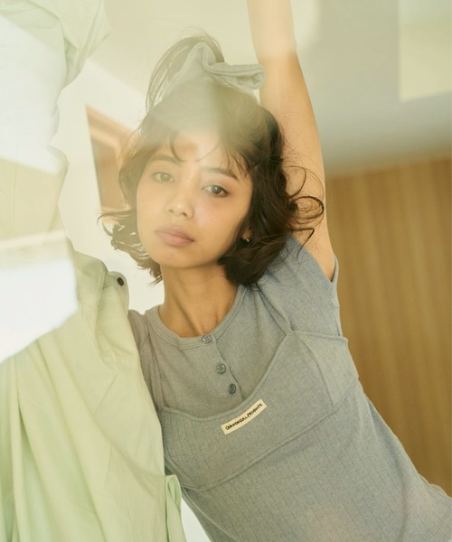 common gull products.(コモンガルプロダクツ)の「若葉雨とアイレットTシャツ(Tシャツ/カットソー・レディース・ホワイト系/ミント/グレー系・LARGE/MEDIUM/SMALL)」の6枚目の写真