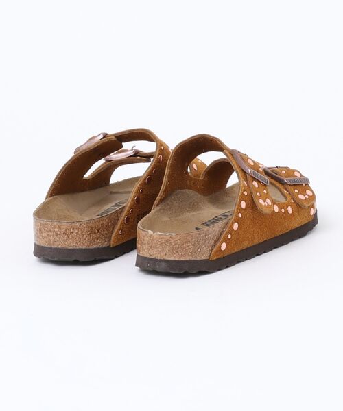 BIRKENSTOCK（ビルケンシュトック）の「ビルケンシュトック 1031731 Arizona Rivet LEVE Mink 【NARROW幅】 アリゾナリベット スエードミンク ナロー幅（サンダル・レディース・ブラウン・37/38/39/40/41/36/43/42）」の2枚目の写真