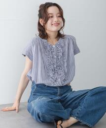 セール】『WEB限定』バンドカラーフリルストライプ半袖シャツ（シャツ