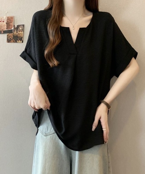 Diosfront(ディオスフロント)の「袖折り返しスキッパネック半袖ブラウス(シャツ/ブラウス・レディース・ホワイト/ブラック/オレンジ・FREE)」の1枚目の写真