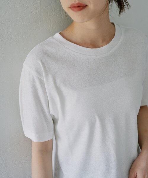 SHENERY(シーナリー)の「スラブコットンチビTee(Tシャツ/カットソー・レディース・オフホワイト/ブラック・FREE)」の14枚目の写真