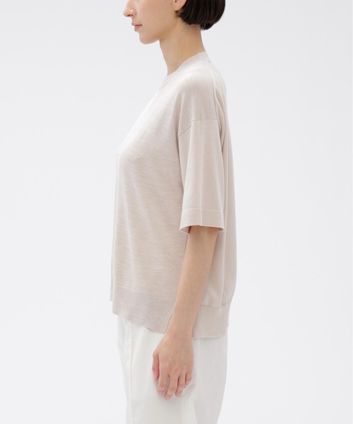 MARGARET HOWELL（マーガレットハウエル）の「WASHABLE SILK COTTON（ニット/セーター・レディース・ボルドー/ライトベージュ・2）」の4枚目の写真