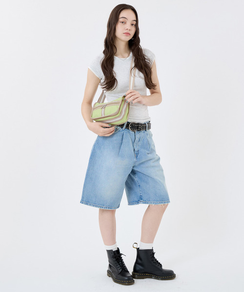 LeSportsac(レスポートサック)の「SMALL EVERYDAY BAG スペクテイターライム/ボーン(ショルダーバッグ・レディース・グリーン・FREE)」の3枚目の写真