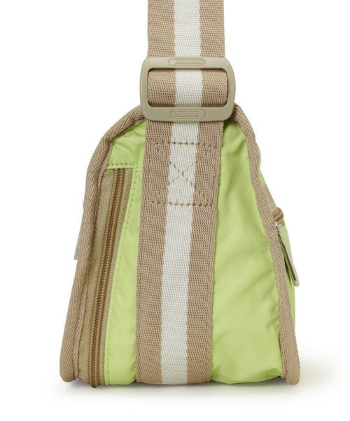 LeSportsac(レスポートサック)の「SMALL EVERYDAY BAG スペクテイターライム/ボーン(ショルダーバッグ・レディース・グリーン・FREE)」の5枚目の写真