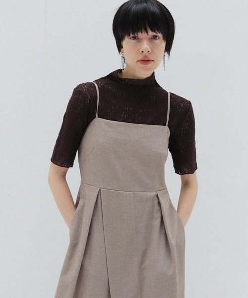 DRESSLAVE(ドレスレイブ)の「dobby asymmetric all in one(ドビーアシンメトリーオールインワン)(サロペット/オーバーオール・レディース・ベージュ/ブラック・38)」の5枚目の写真