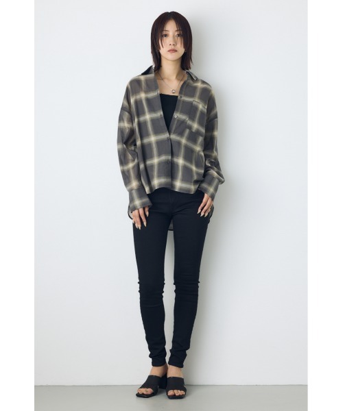 AZUL by moussy(アズールバイマウジー)の「【着丈バリエ】シアーコットンレギュラーシャツ(シャツ/ブラウス・レディース・アイボリー/グレー/ブラック系その他・SMALL/MEDIUM)」の18枚目の写真