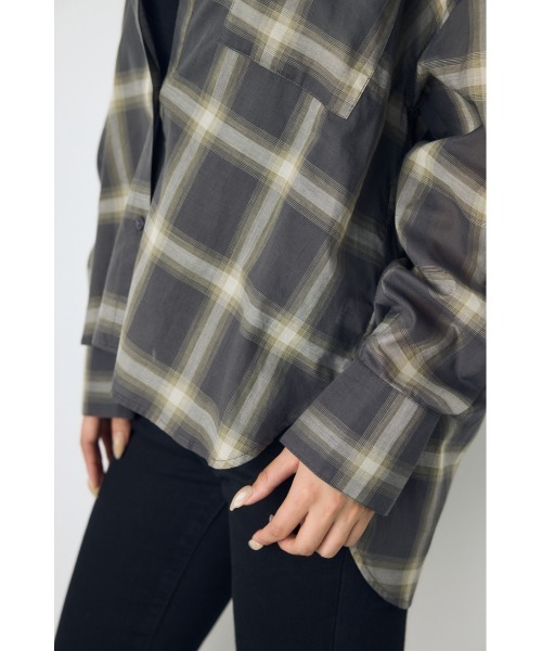 AZUL by moussy(アズールバイマウジー)の「【着丈バリエ】シアーコットンレギュラーシャツ(シャツ/ブラウス・レディース・アイボリー/グレー/ブラック系その他・SMALL/MEDIUM)」の22枚目の写真