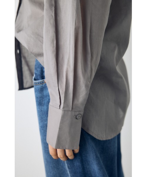 AZUL by moussy(アズールバイマウジー)の「【着丈バリエ】シアーコットンレギュラーシャツ(シャツ/ブラウス・レディース・アイボリー/グレー/ブラック系その他・SMALL/MEDIUM)」の13枚目の写真