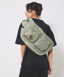 cheek（BAG）（チーク）の「メッセンジャーバッグ（メッセンジャーバッグ）」