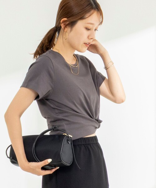 NOLLEY’S(ノーリーズ)の「《ノーリーズオリジナル美容Tシャツ》シルクアミノ酸加工Tシャツ(Tシャツ/カットソー・レディース・チャコールグレー/ホワイト/ベージュ/ブラック/イエロー・38/36)」の9枚目の写真