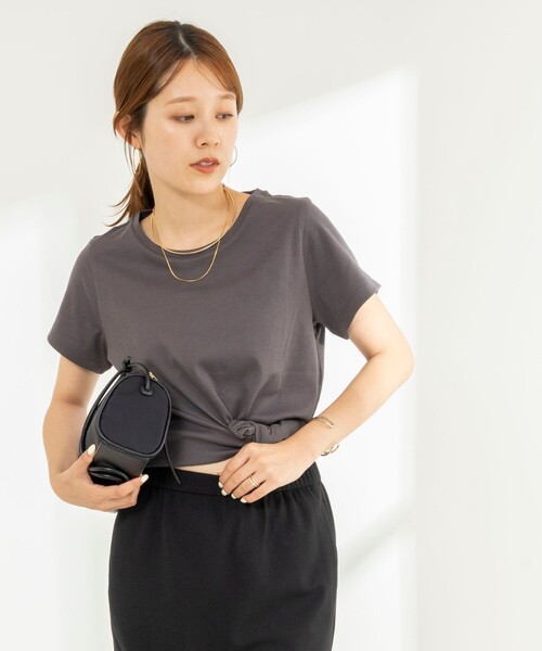 NOLLEY’S(ノーリーズ)の「《ノーリーズオリジナル美容Tシャツ》シルクアミノ酸加工Tシャツ(Tシャツ/カットソー・レディース・チャコールグレー/ホワイト/ベージュ/ブラック/イエロー・38/36)」の12枚目の写真